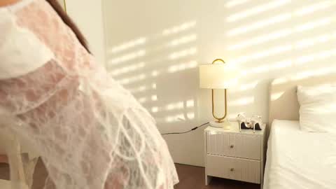 Snapshot of lovelynightt chatting on 28, 11, 2025 kim online show from 28, 11, 2025