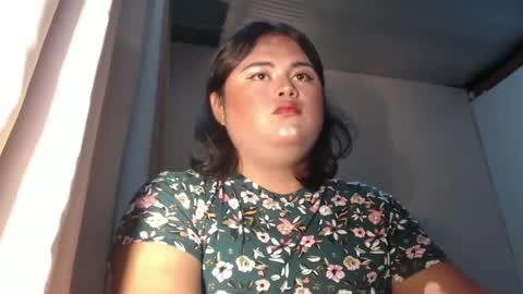 Snapshot of lovelypinaychubsx chatting on 28, 12, 2024 lovely online show from 28, 12, 2024