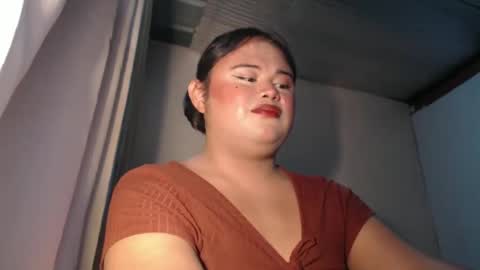 Snapshot of lovelypinaychubsx chatting on 29, 12, 2024 lovely online show from 29, 12, 2024