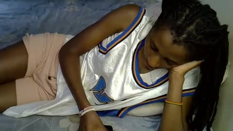 lovelytin online show from 10, 11, 2025