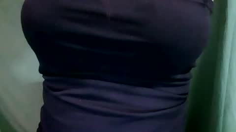 lovemae352295 online show from 10, 12, 2024