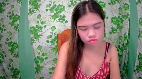 lovemae352295 online show from 13, 1, 2025