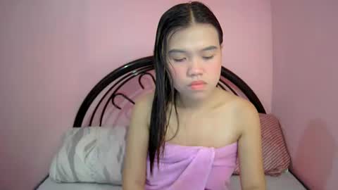lovemae352295 online show from 5, 2, 2025