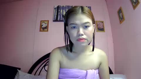 lovemae352295 online show from 4, 3, 2025