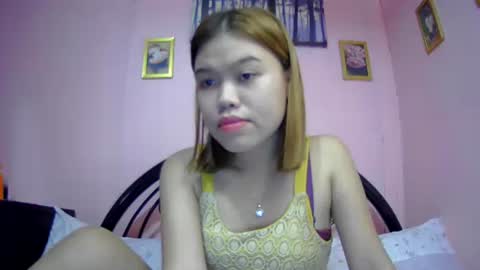 lovemae352295 online show from 4, 3, 2025