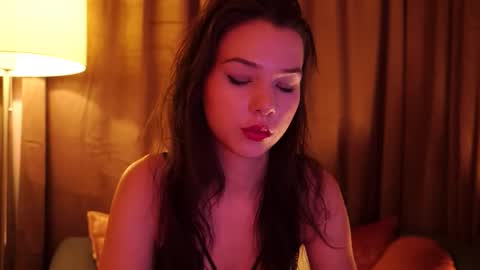 Snapshot of lovepilll_ chatting on 16, 10, 2025 TakeUrPill online show from 16, 10, 2025