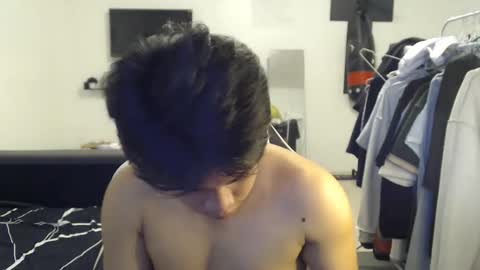 Snapshot of loverboyph04 chatting on 15, 11, 2025 loverboyph04 online show from 15, 11, 2025