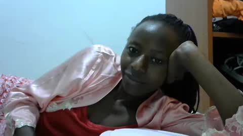 lovergal222 online show from 28, 1, 2025