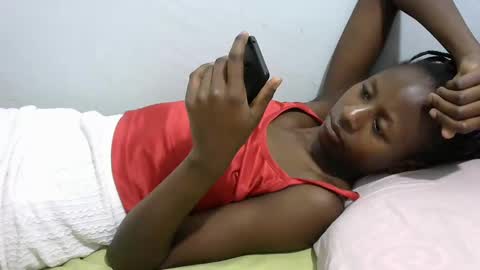 lovergal222 online show from 20, 2, 2025