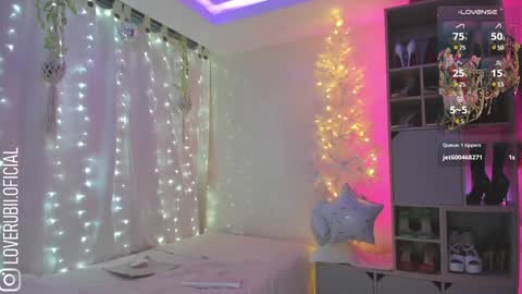 loverubii online show from 18, 12, 2024