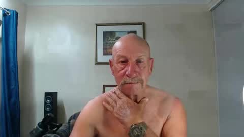 Snapshot of lovesblackazz chatting on 19, 12, 2024 Lovesblackazz online show from 19, 12, 2024