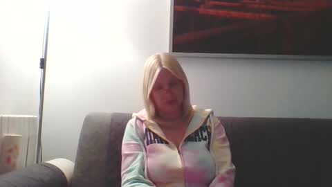 Marlyn online show from 6, 3, 2026