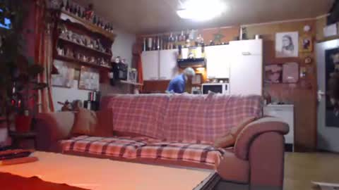 aaron online show from 24, 10, 2025