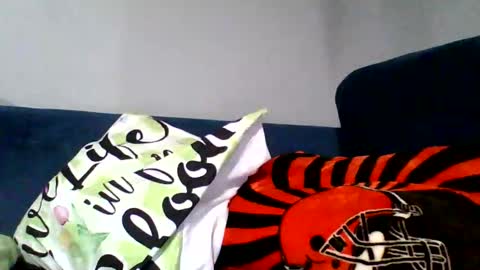 lovetocum69699 online show from 26, 4, 2026