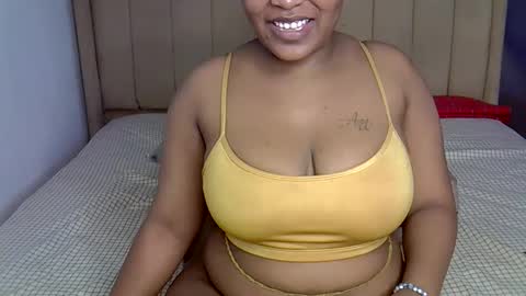Snapshot of loveydivah chatting on 9, 9, 2025 loveydivah online show from 9, 9, 2025