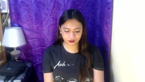 Snapshot of loveyoureign06 chatting on 3, 1, 2025 Ryn online show from 3, 1, 2025