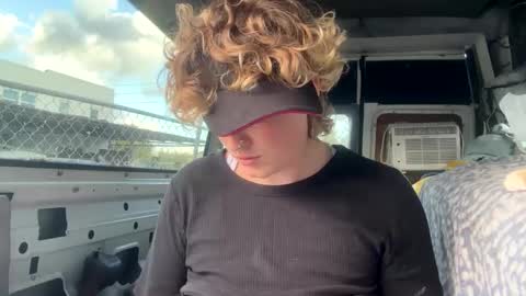 Snapshot of loveyourkittty chatting on 10, 3, 2025 StacyMaeWish online show from 10, 3, 2025