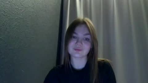 Snapshot of loviesimone chatting on 16, 11, 2025 loviesimone online show from 16, 11, 2025