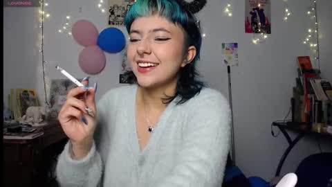 Snapshot of loving_alma chatting on 18, 12, 2025 loving_alma online show from 18, 12, 2025