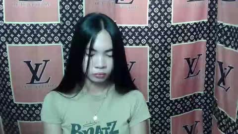 loving_rhean online show from 13, 11, 2025