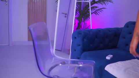 Snapshot of lovingblondie chatting on 14, 1, 2025 Nora online show from 14, 1, 2025