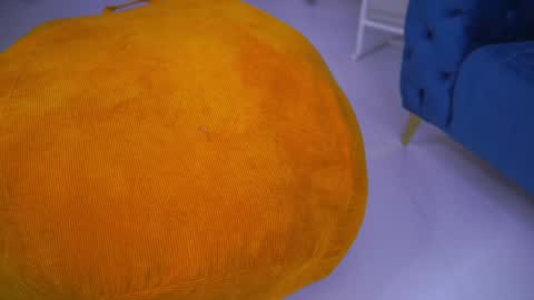 Snapshot of lovingblondie chatting on 27, 1, 2025 Nora online show from 27, 1, 2025