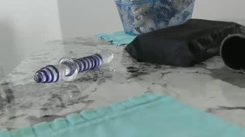 lovingcouple1969 online show from 5, 1, 2026