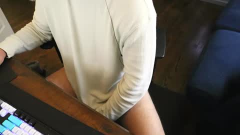 Lee online show from 2, 12, 2024