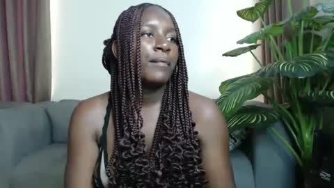 loyalcutie online show from 7, 1, 2025