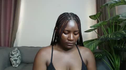 loyalcutie online show from 13, 1, 2025