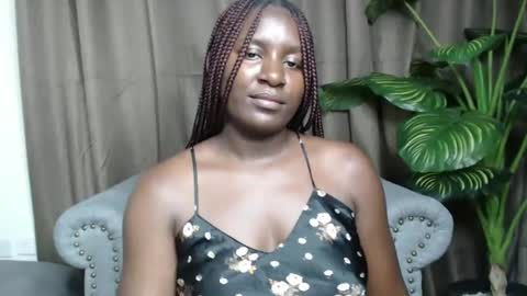 loyalcutie online show from 25, 1, 2025