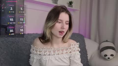 Snapshot of lua__19 chatting on 19, 12, 2025 Lua online show from 19, 12, 2025