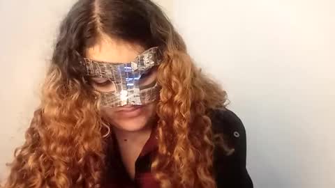 luanapowerful online show from 26, 10, 2025