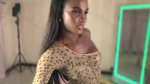 IG luana orq online show from 10, 3, 2026