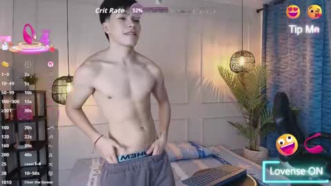 lUAN online show from 18, 4, 2026