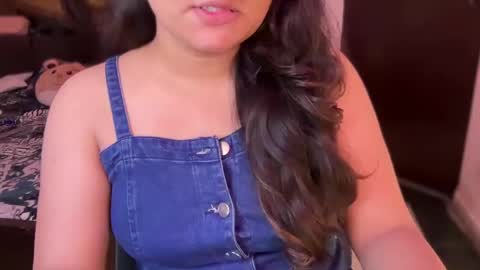 Snapshot of lubna_07 chatting on 3, 10, 2025 slow poison online show from 3, 10, 2025