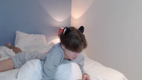 Snapshot of lucacharm chatting on 23, 12, 2024 lucacharm online show from 23, 12, 2024