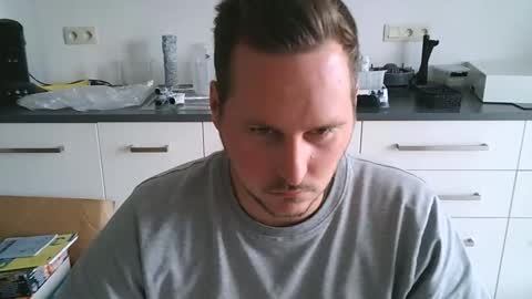 Lucas online show from 16, 9, 2025