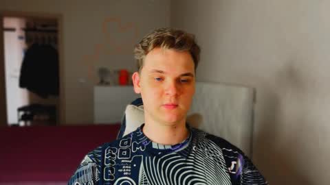 Lucas Gill online show from 8, 3, 2026