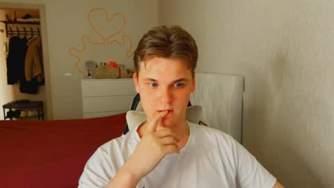 Lucas Gill online show from 26, 3, 2026