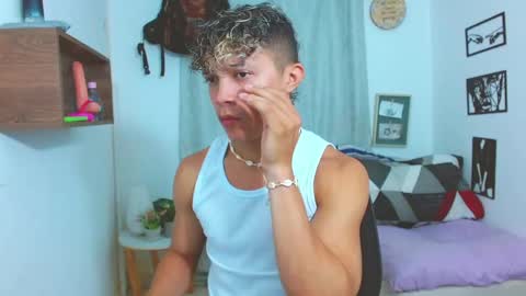 Lucas Luxx online show from 3, 10, 2025