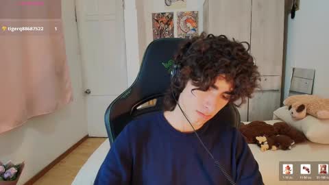 lucas_xo online show from 5, 2, 2026