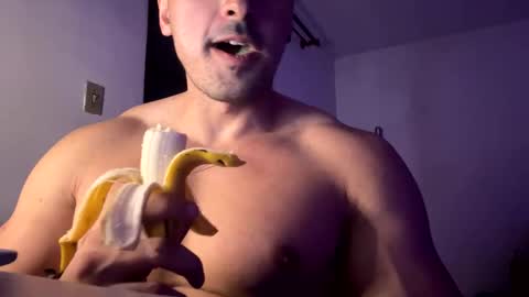 Snapshot of lucasfit24 chatting on 4, 3, 2025 lucasfit24 online show from 4, 3, 2025