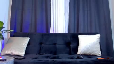 Snapshot of lucca_desire chatting on 17, 10, 2025 Lucca Desire online show from 17, 10, 2025