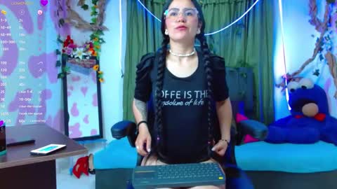 lucessita online show from 10, 10, 2025