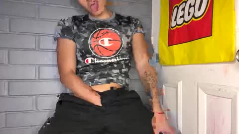 Snapshot of luchosaando chatting on 28, 12, 2024 Felipe online show from 28, 12, 2024