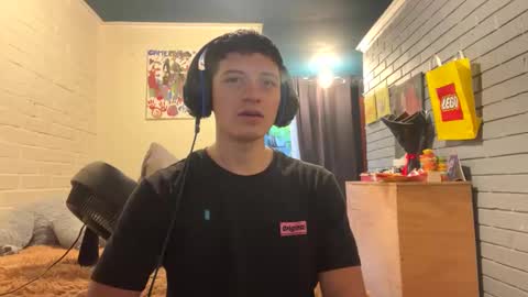 Snapshot of luchosaando chatting on 7, 1, 2025 Felipe online show from 7, 1, 2025