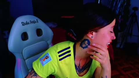 Snapshot of lucia_evans21 chatting on 27, 6, 2026 lucia_evans21 online show from 27, 6, 2026