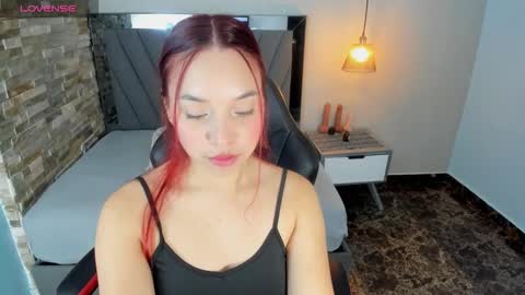 L u c i a  online show from 25, 3, 2026