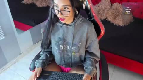 L U C I A online show from 21, 9, 2025